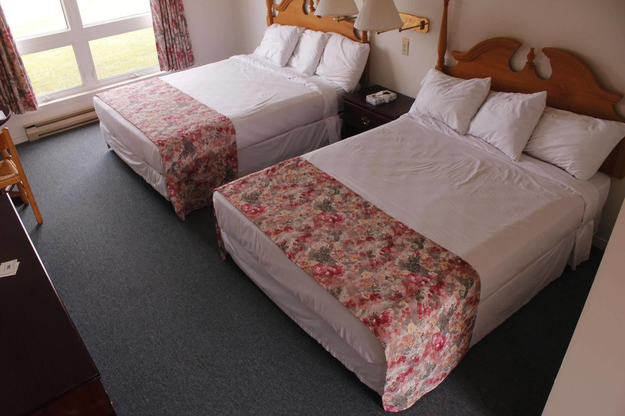 Westport Brier Island Lodge מראה חיצוני תמונה